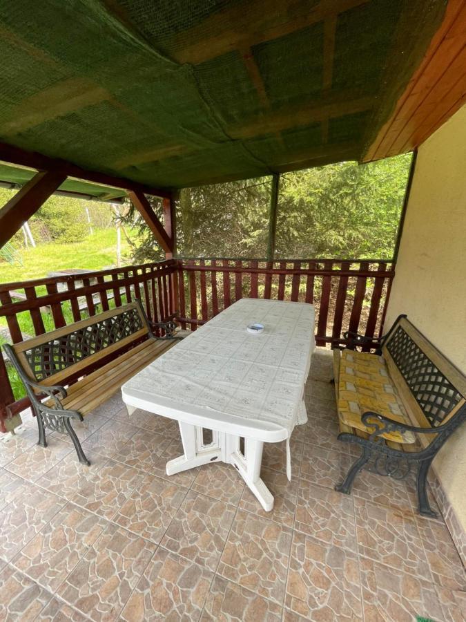 Horvath Vendeghaz Hotel Monosbel Exterior photo